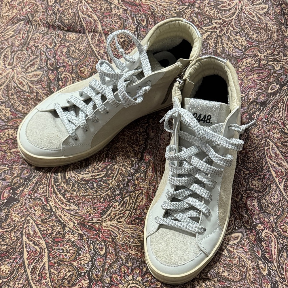 Stylish Women's High-Top Sneakers